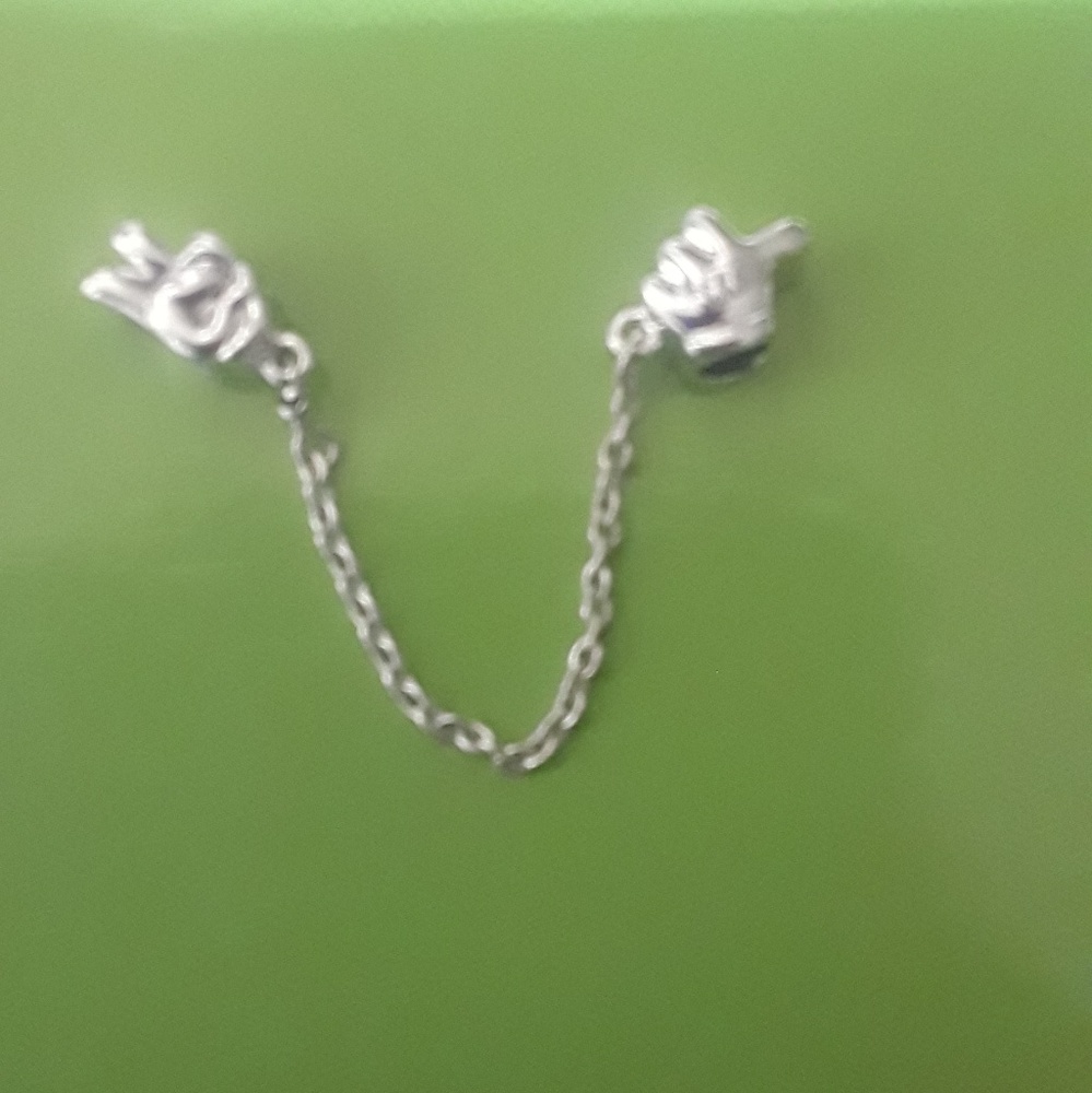 Mickey's hands saftey chain